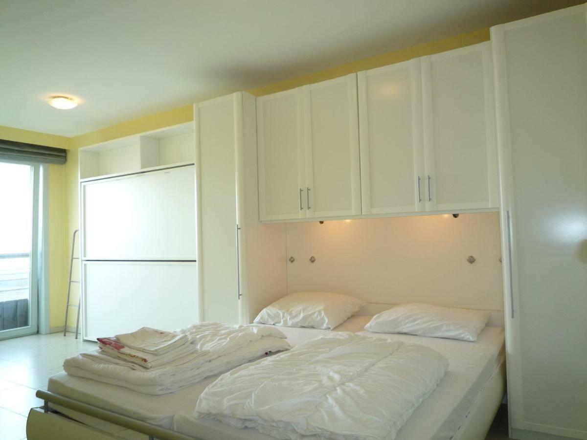 Residentie Albert-1, App.202, Zeelaan 214 Apartamento